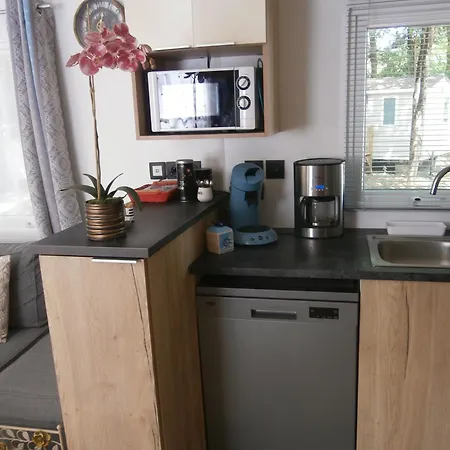 Kemping Mobilhome 3 Confort, Proche De La *