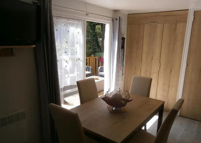 Mobilhome 3 Confort, Proche De La *