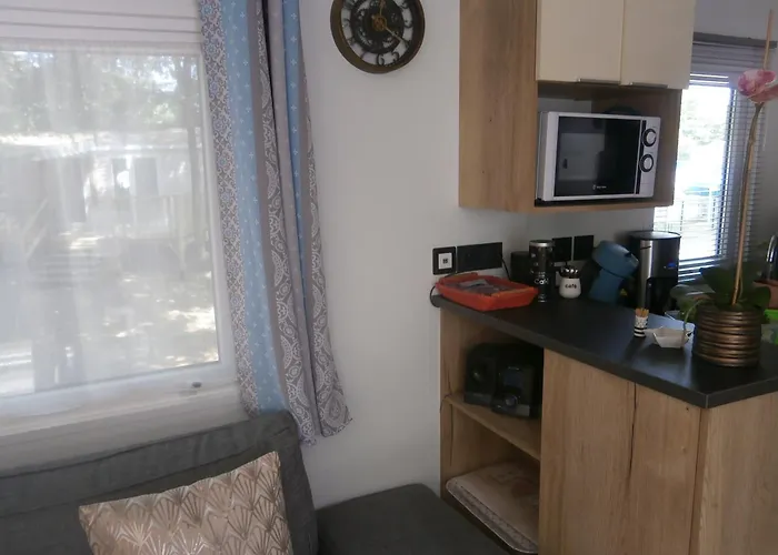 Mobilhome 3 Confort, Proche De La Κάμπινγκ