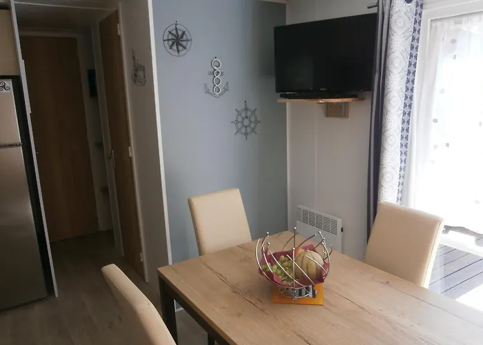 Mobilhome 3 Confort, Proche De La *